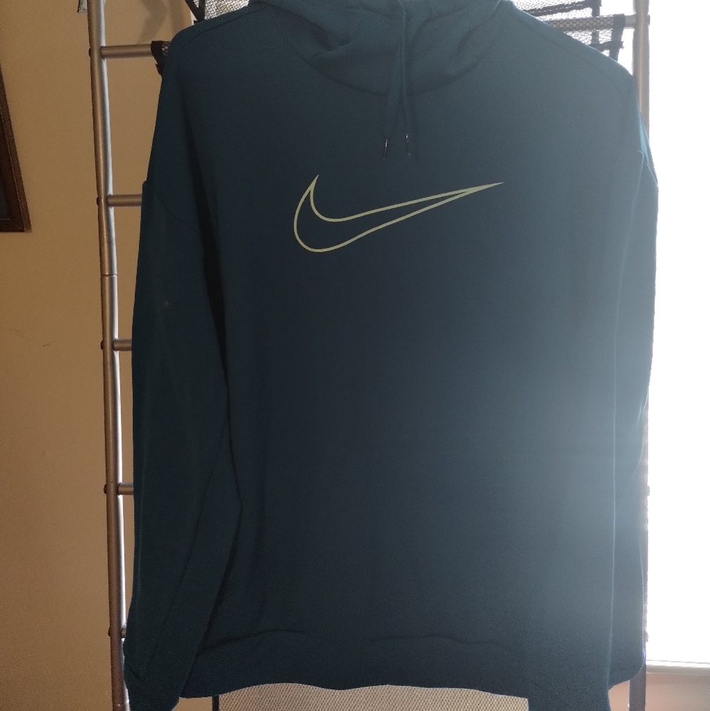 Nike pullover sweatshirt size XL